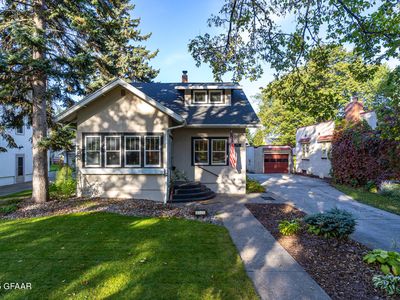 1102 Belmont Rd, Grand Forks, ND, 58201