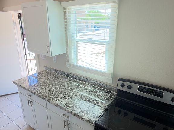 2nd image of 2920 N Geronimo Ave #6