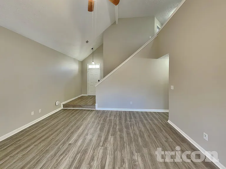 55 Braelinn Creek Ct — Photo 3