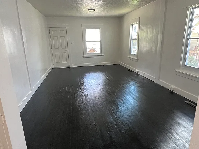 1227 Prospect Ave #1227 — Photo 4