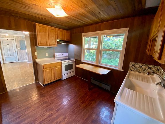 5th image of 3126 Portage Bay Pl E APT A