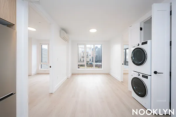 Rented by Nooklyn NYC LLC | media 24