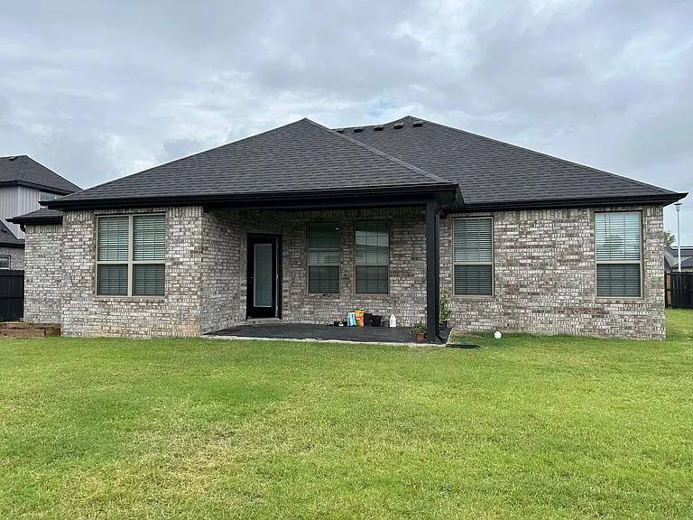 204 Vicks Cir — Photo 17