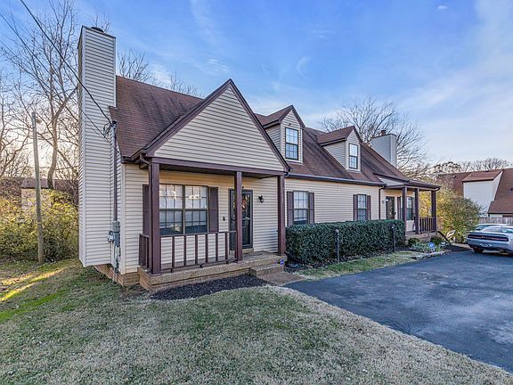 3rd image of 1307 Quail Ct E