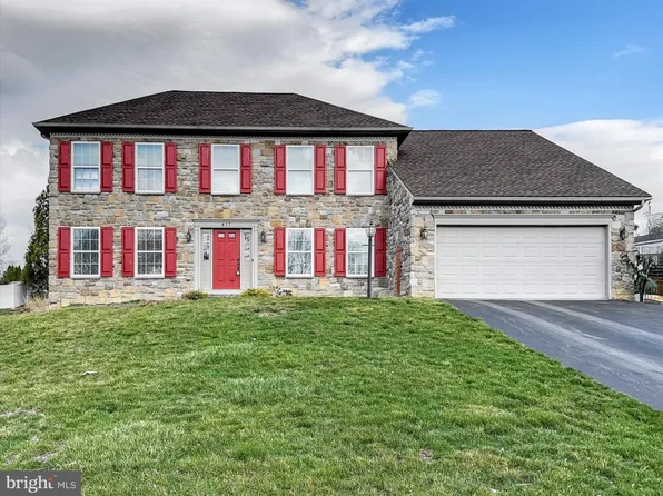417 Grant Dr, York, PA 17406