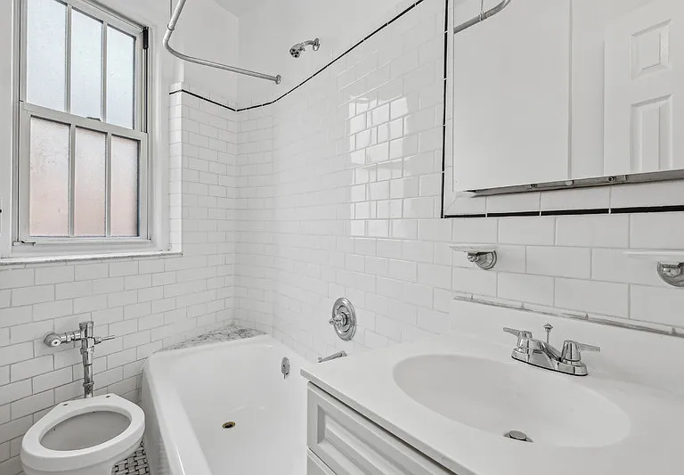 1 Jane St #2A — Photo 7