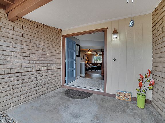 4th image of 4725 W Laurie Ln