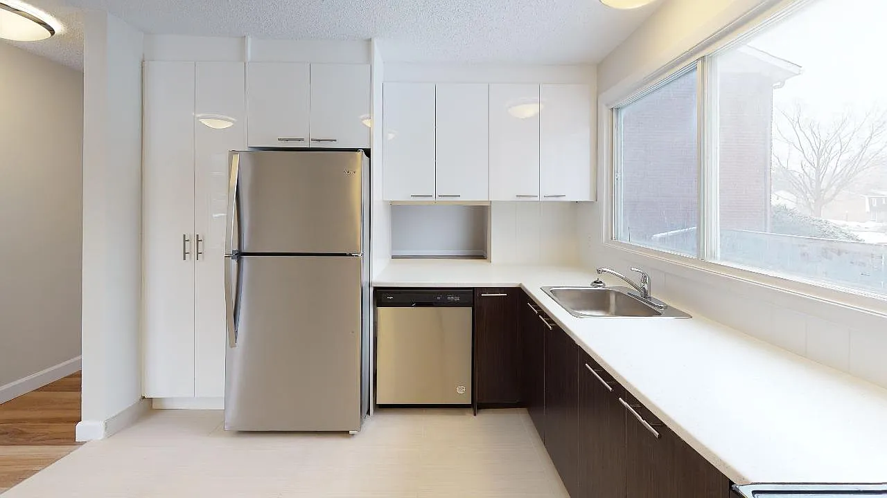 Ogilvie; Elmridge — Photo 1