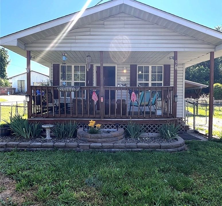 1st image of 116 Circle Dr