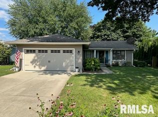 126 Bristol Rd, Springfield, IL 62702