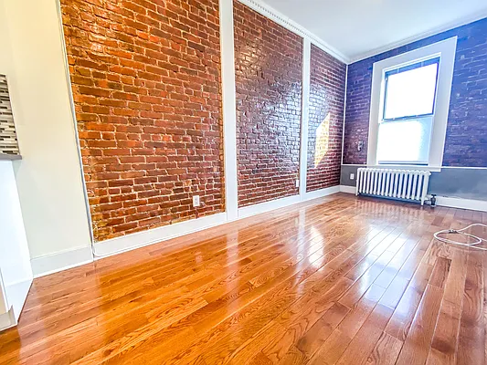 Rented by Voro New York | media 50