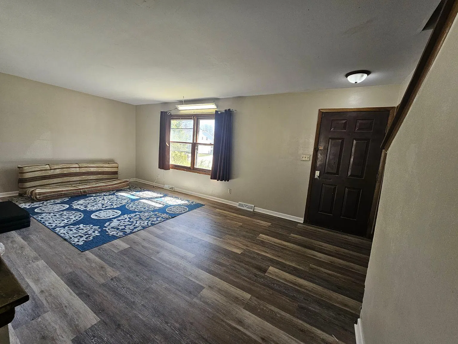 3440 W Alvina Ave — Photo 2
