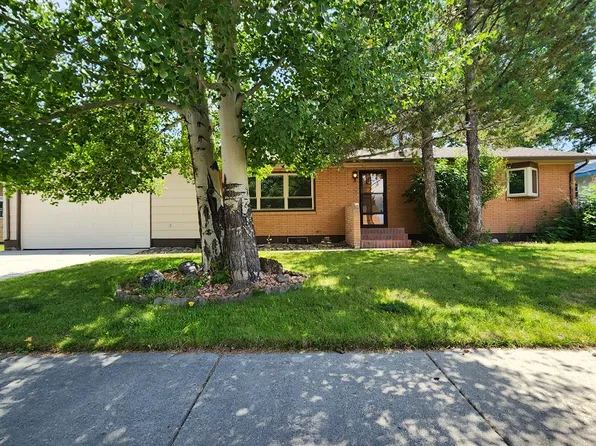 1226 Red Butte Ave, Cody, WY 82414
