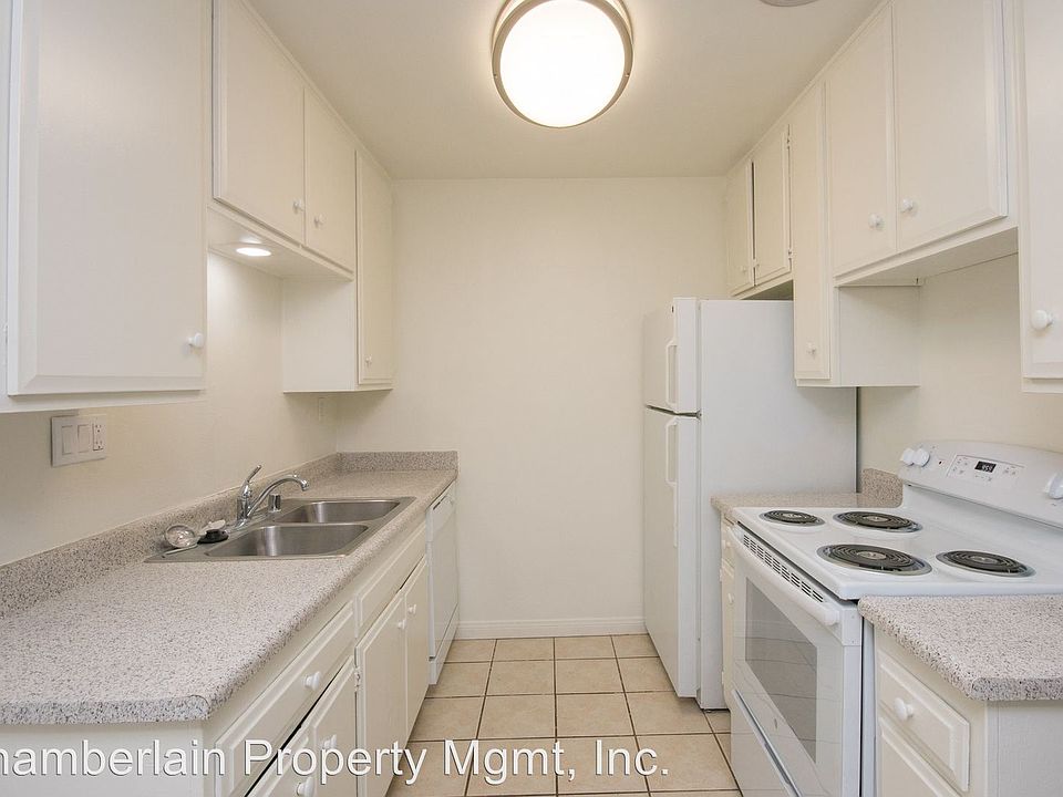 1st image of 1810 Broadway APT 5