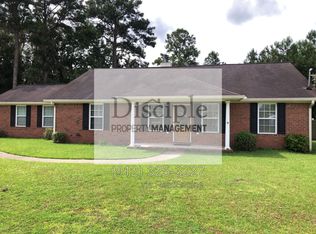 300 Lake Shore Dr, Midway, GA 31320