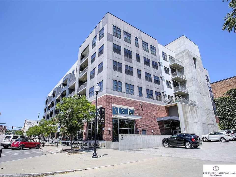 1st image of 1308 Jackson St #403
