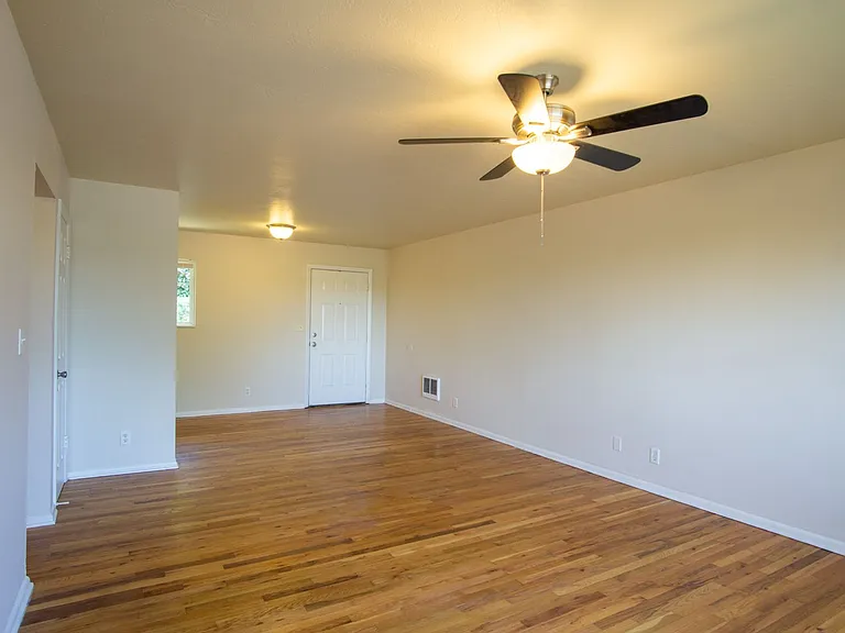 5025 S Corbett Ave #17 — Photo 5