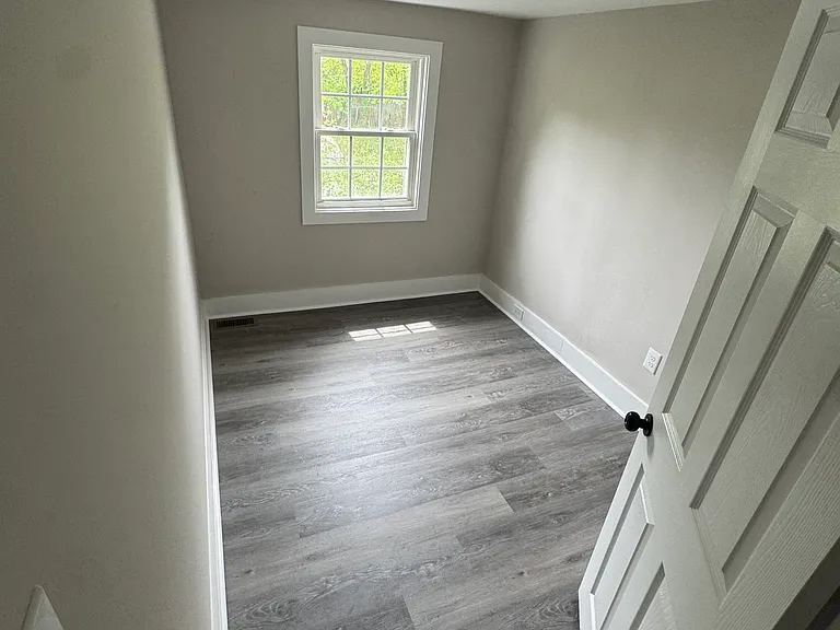 33 S Academy St — Photo 6