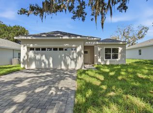 1332 Marshall Dr, Leesburg, FL 34748