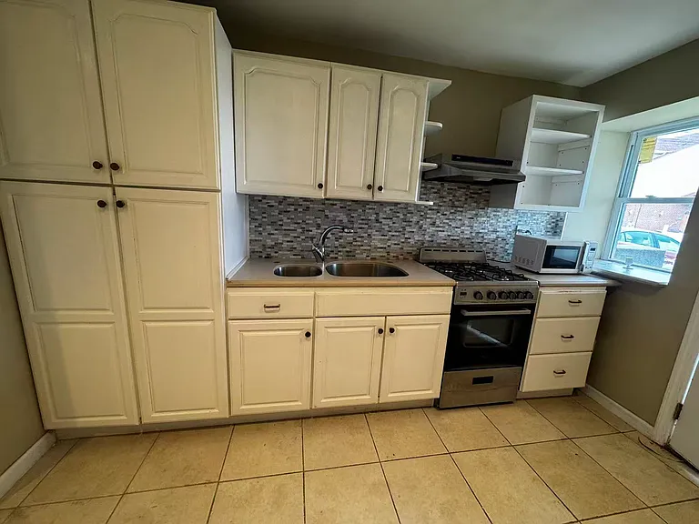 258A Longstreet Ave #1 — Photo 1