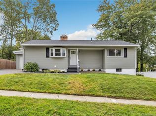295 Sunnybank Ave, Stratford, CT 06614