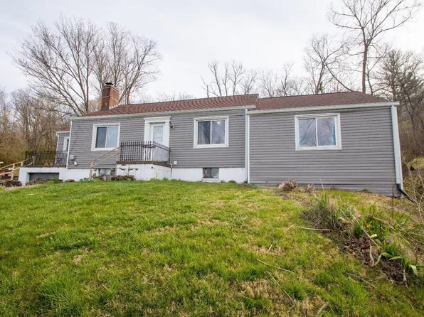 204 Caroline St, New Richmond, OH 45157