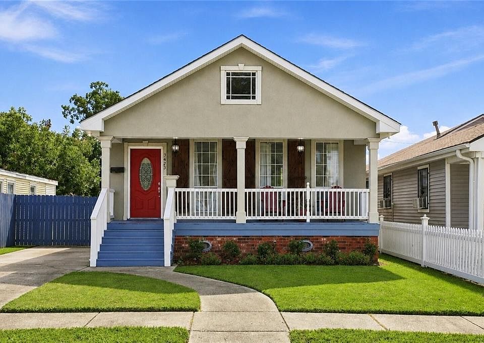 1st image of 3423 Marigny St