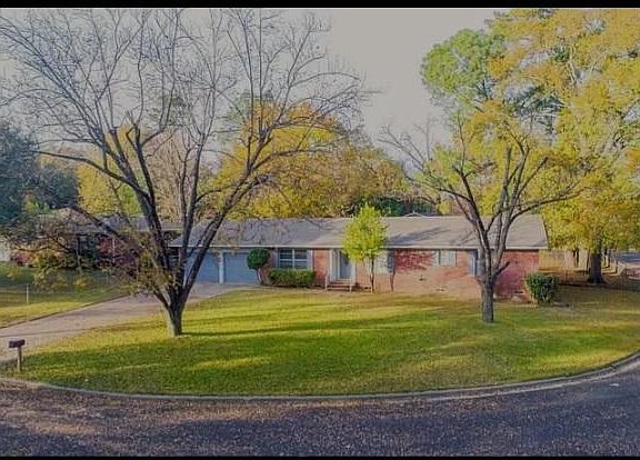 Beautiful Large Corner Lot