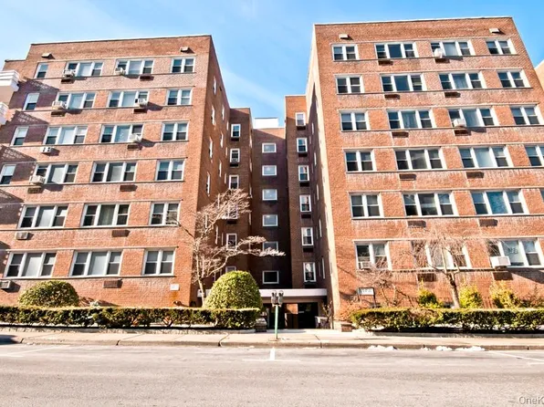 30 E Hartsdale Avenue #3E, Hartsdale, NY 10530