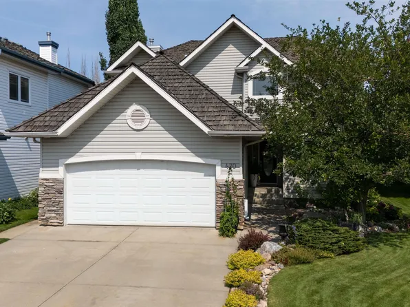 430 Norway Cres, Strathcona County, AB T8A 6E7
