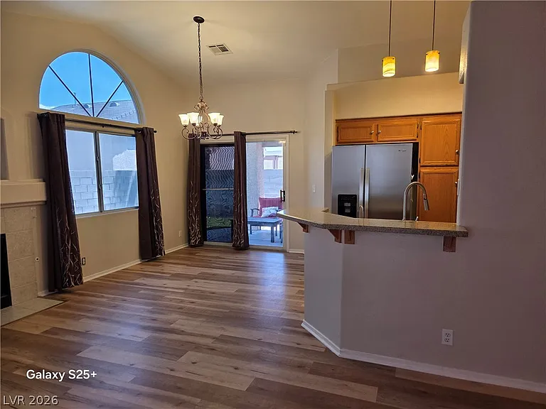 7428 Fencerow St — Photo 15