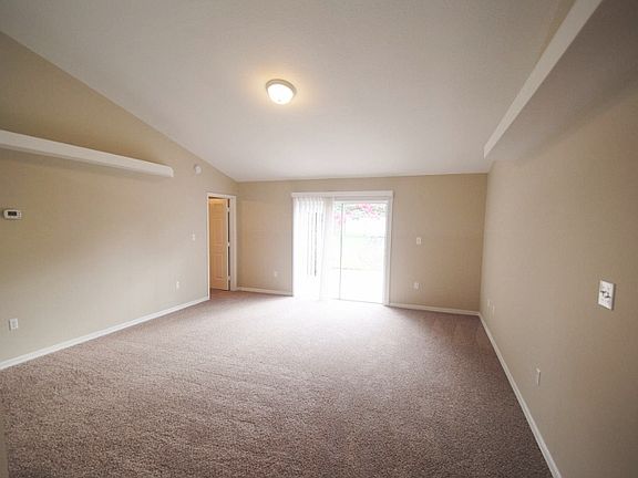 5th image of 11302 Mandarin Dr