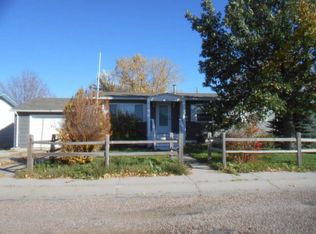630 Mark Dr, Gering, NE 69341