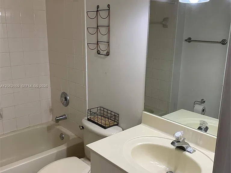4805 SW 163rd Pl #0 — Photo 10