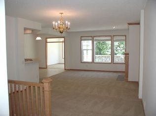 13860 54th Ave N UNIT 2, Plymouth, MN 55446