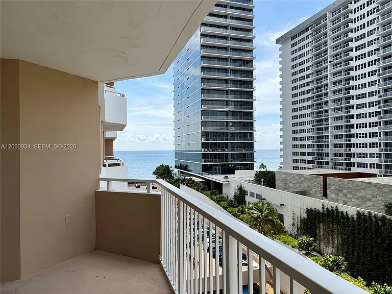 1980 S Ocean Dr #6N — Photo 13