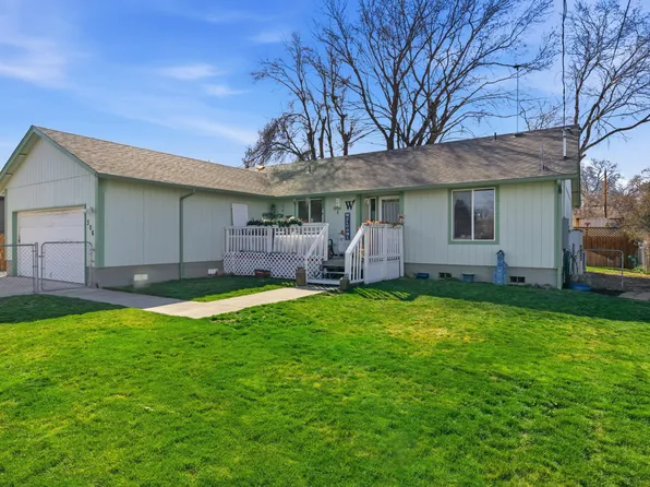 306 SE 8th St, Madras, OR 97741