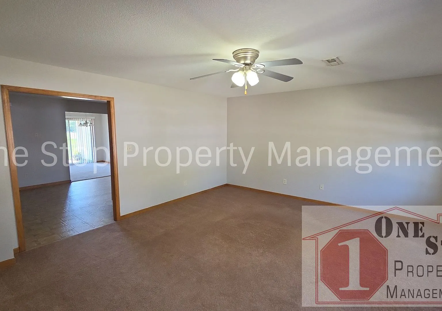 2 Bedroom 2 bathroom in Grain Valley! — Photo 3