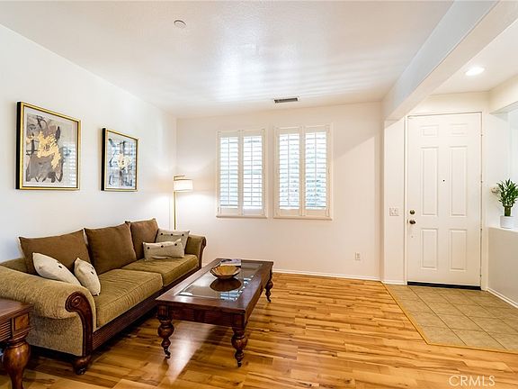5th image of 3944 Polk St