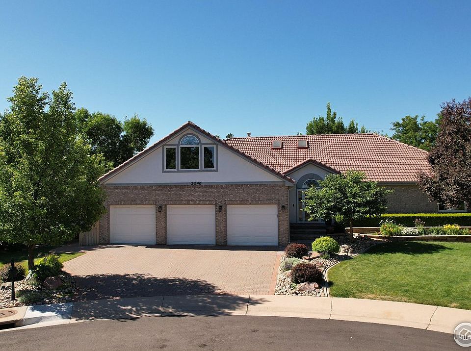 1st image of 2046 S Joliet Ct