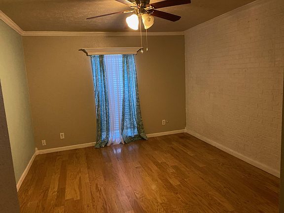 5th image of 3 E Townhouse Ln