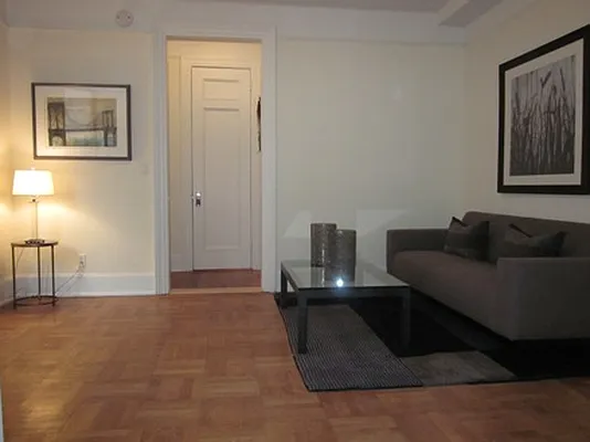 Sold by Metropolitan Equities | media 10