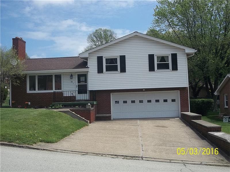 1st image of 70 Barry Ct