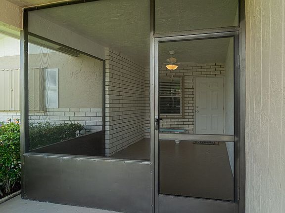 3rd image of 3496 Amalfi Dr