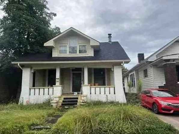 1015 E Blackford Ave, Evansville, IN 47714