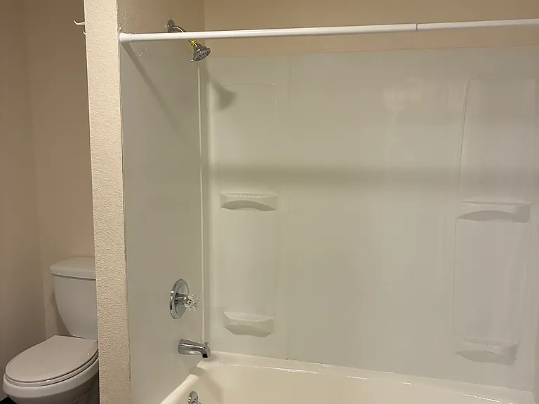 Pacific Village Apartments — Photo 11