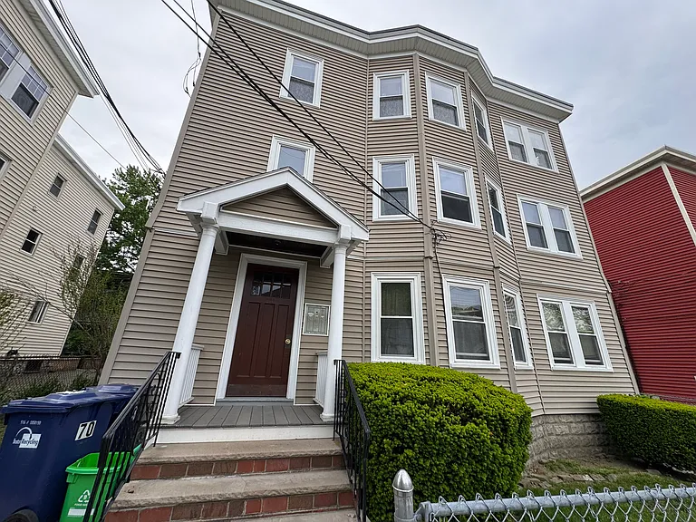 70 Brock St #1 — Photo 15