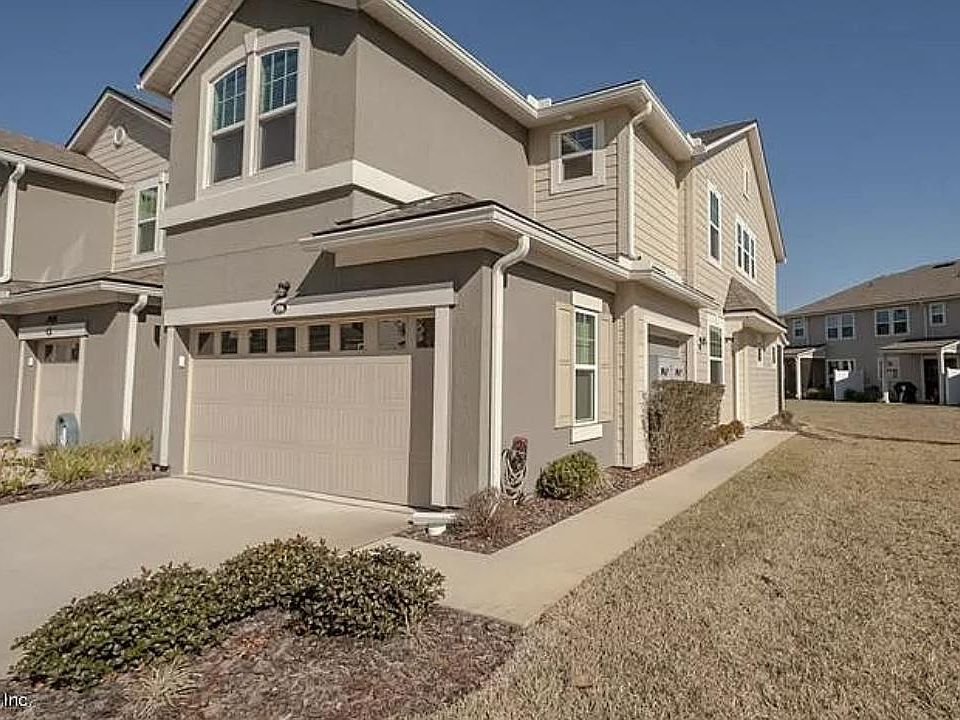 1st image of 106 Richmond Dr #106