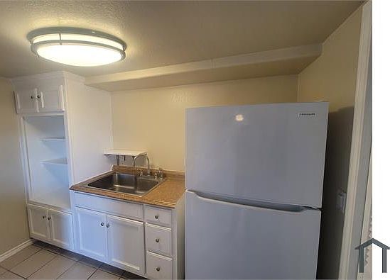 5th image of 5401 Avenue P 1/2 Rear 1