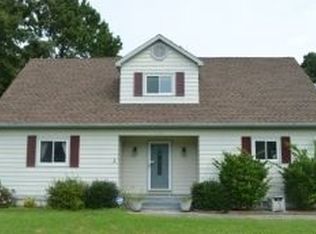 199 Bobbys Dr, Newport, NC 28570